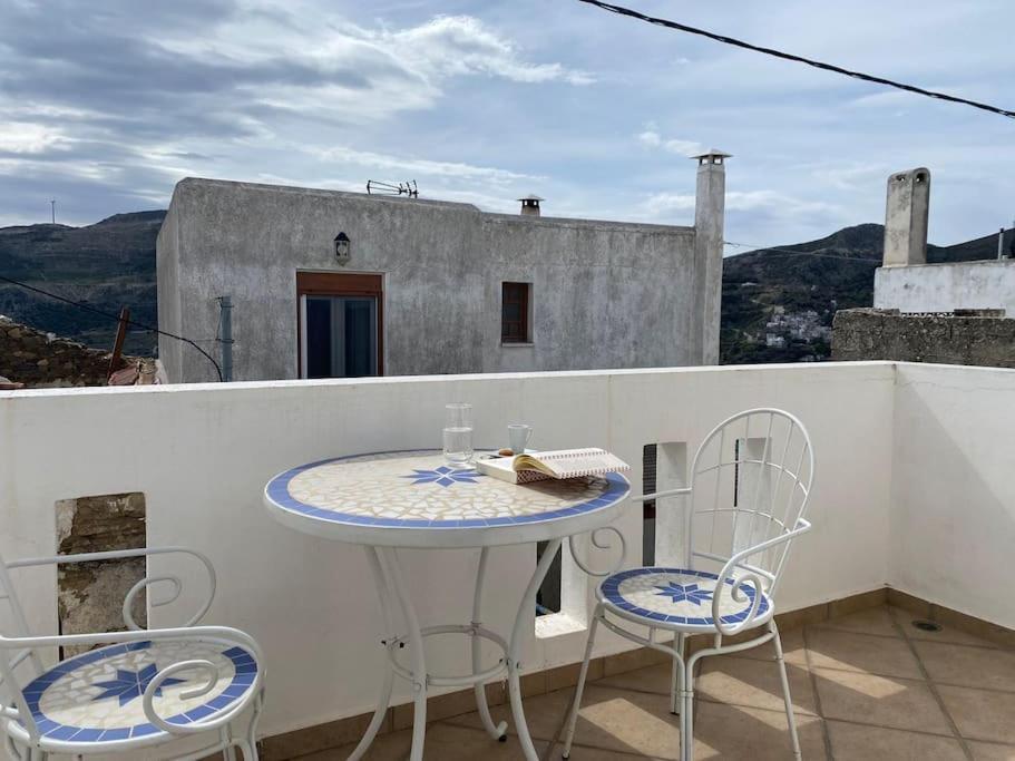 Blue House Villa Koronos Dış mekan fotoğraf